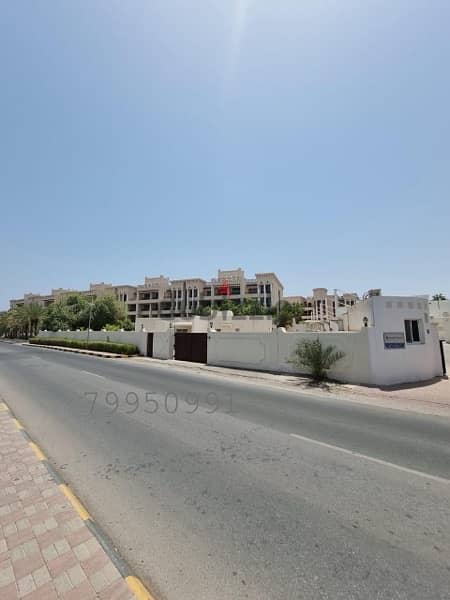 Independent 5 BR Commercial Villa Available for Rent in MQ 0