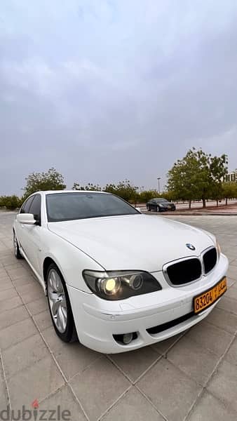 BMW 7-Series 2008 8