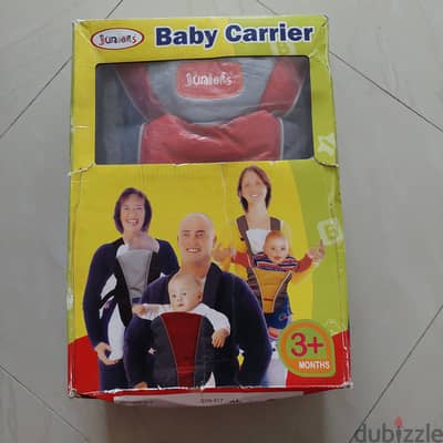 Junior's baby carrier