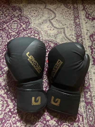 قفاز Lekaro للملاكمة اصلي boxing gloves