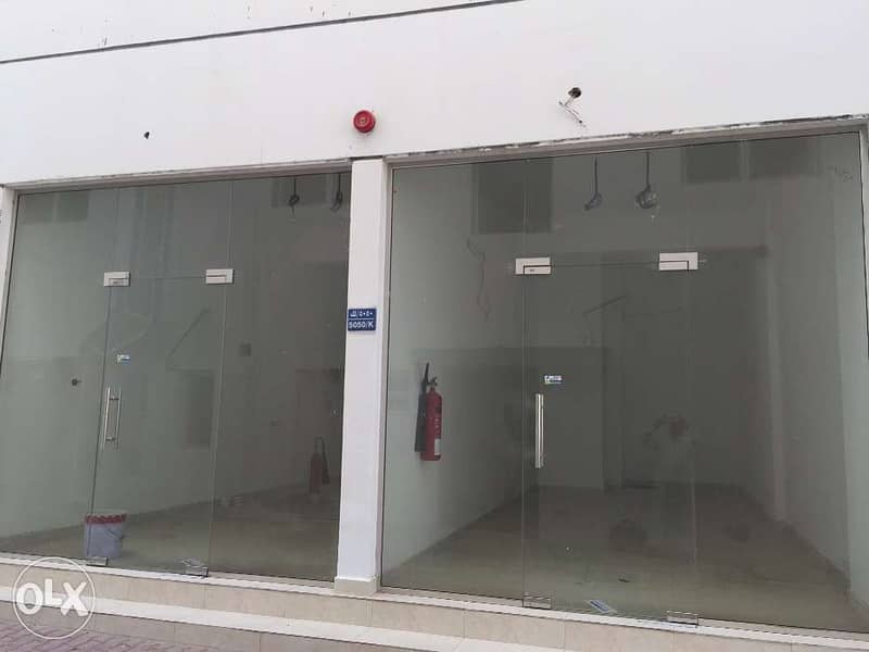 Shop for rent in Alkhoudh6 محل للإيجار في الخوض٦ 1