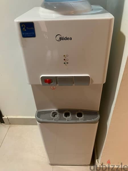 hot and cold water dispenser 0