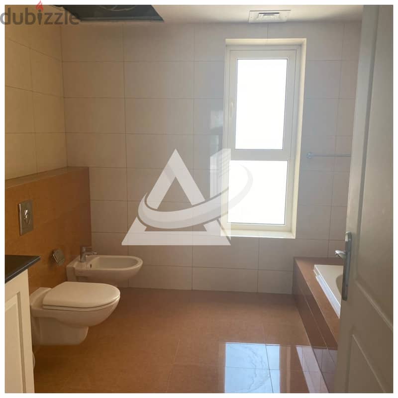 ADV913**4bhk+Maid villa fo rent in a complex in qurum 2