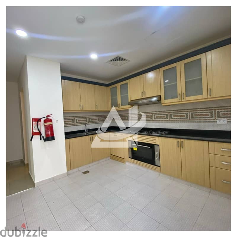 ADV931**4BHK+Maid villa for rent in a complex in Qurum 6