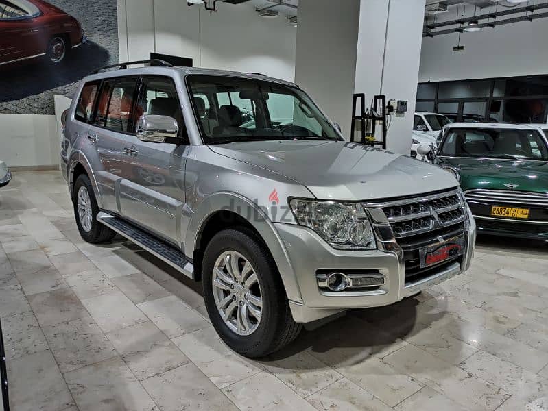 Mitsubishi Pajero 2019 1