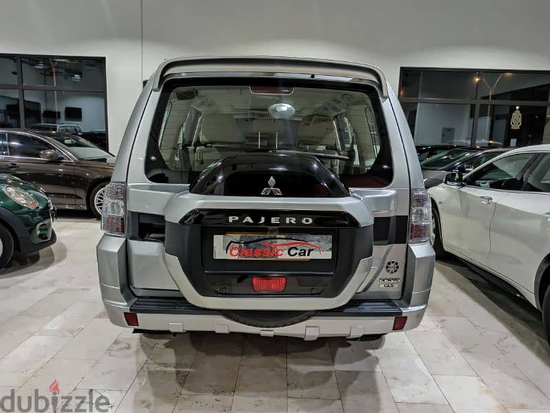 Mitsubishi Pajero 2019 7