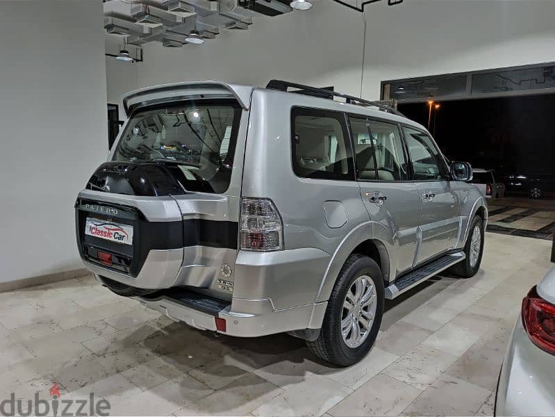 Mitsubishi Pajero 2019 8