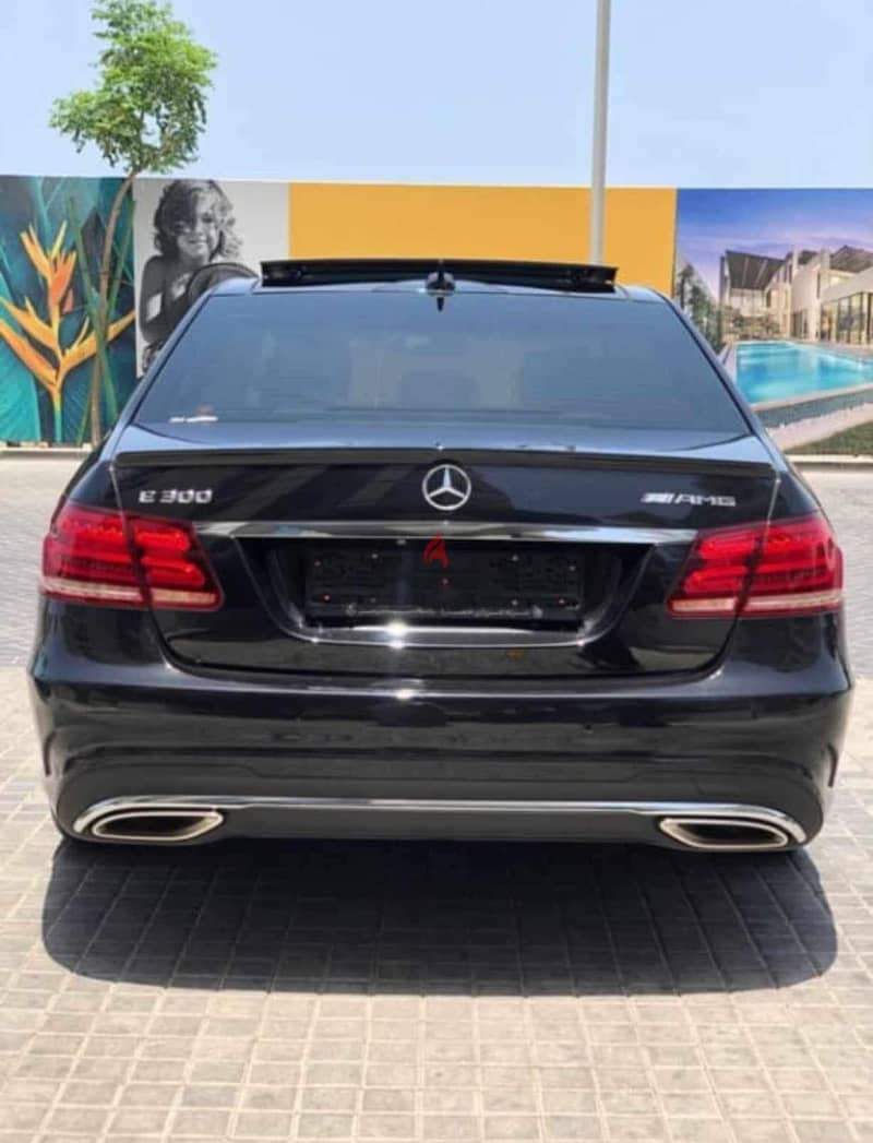 Mercedes-Benz E300 2016 GCC Car 2