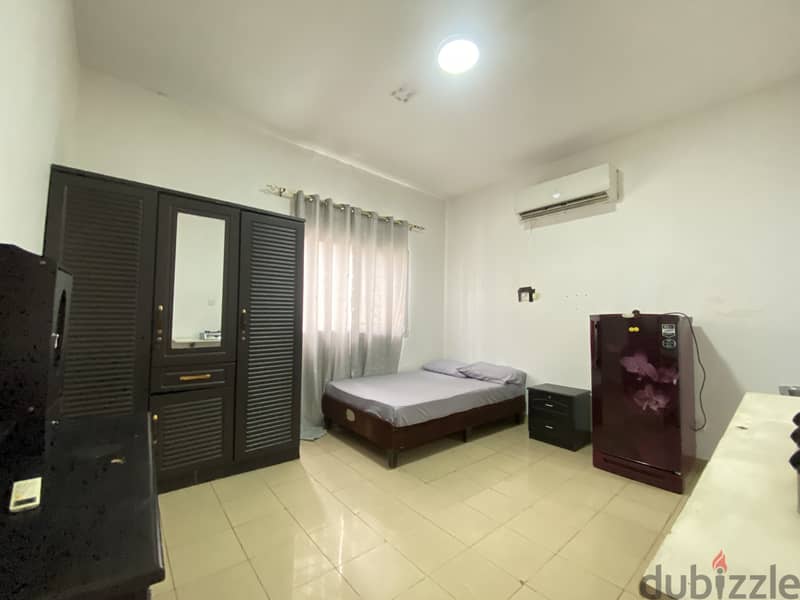 Fully Furnished studio room in Al Qurm opposite to Qurm Garden 0