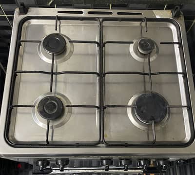 Cooking range for urgent sale