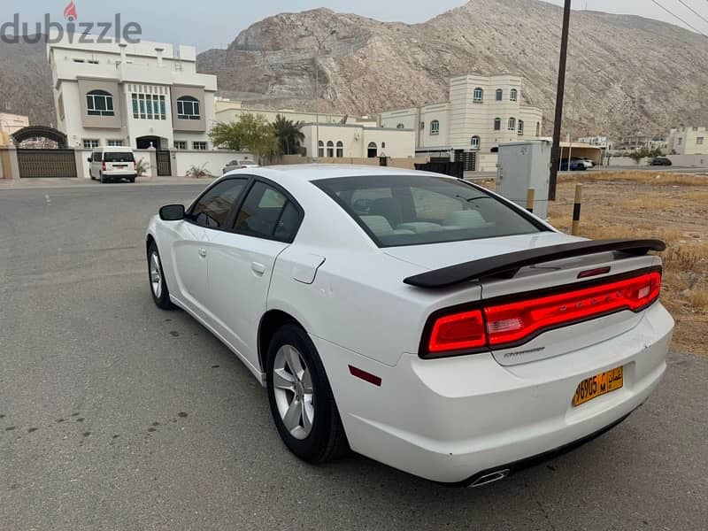 Dodge Charger 2014 SXT 6 Cylinder 3.6 2