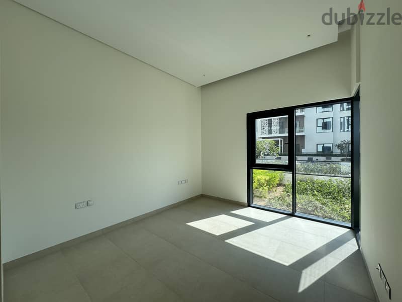 2 Bedroom Marina View Apartment with Large Balcony in Al Mouj 8