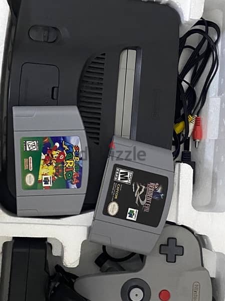 نينتيندو ٦٤ Nintendo 64 in a box 4