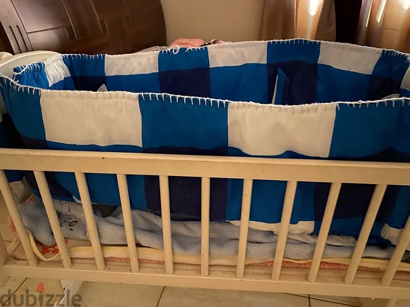 Juniors Brand Baby Crib 2