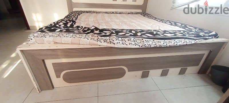 Bed with mattress 4