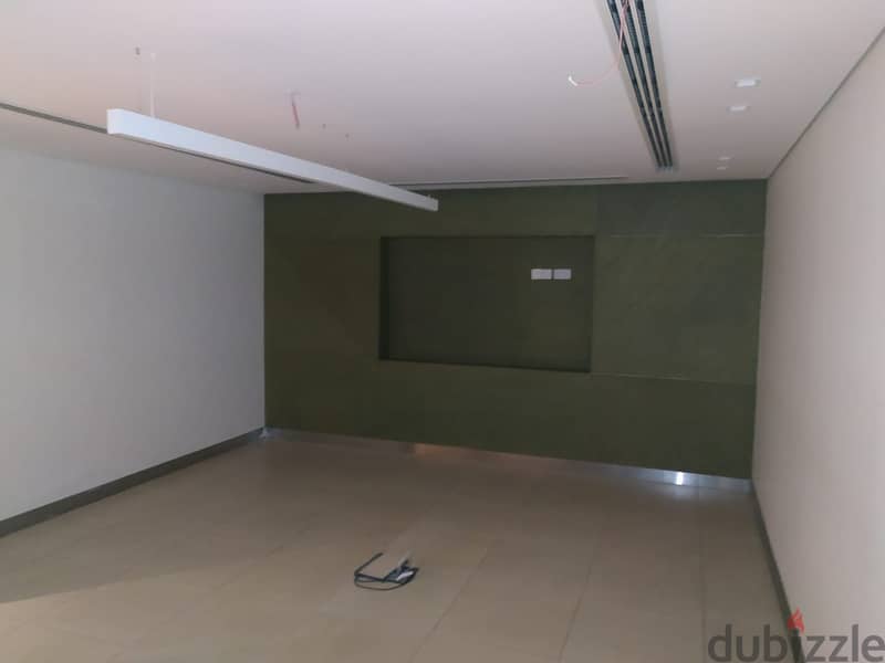 250sqm Partiotions office for rent in ghala 10