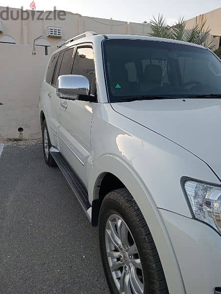 Mitsubishi Pajero 2017 3