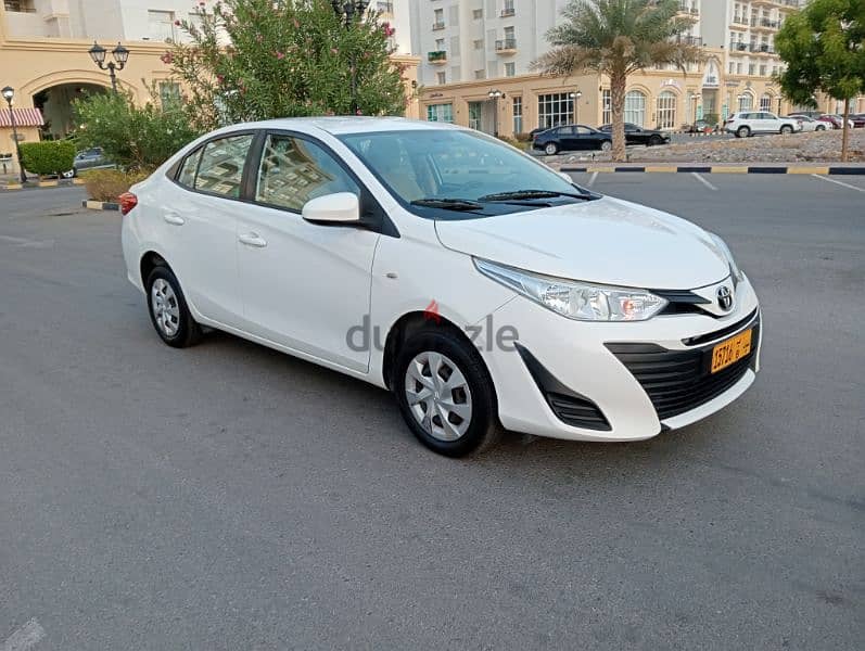 (77474894) Toyota Yaris 2022 57km agency service 7