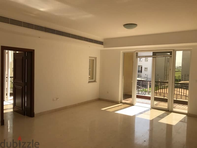 Huge 2BHK APARTMENT 172 sq meters in  MAKOBA MUSCAT HILLS FREE HOLD 12