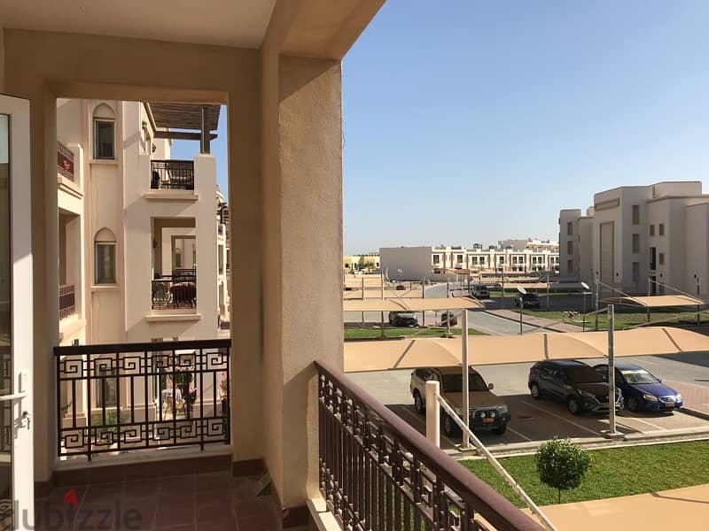 Huge 2BHK APARTMENT 172 sq meters in  MAKOBA MUSCAT HILLS FREE HOLD 13