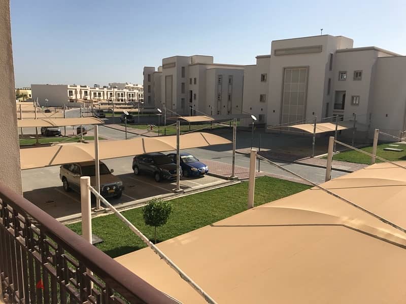 Huge 2BHK APARTMENT 172 sq meters in  MAKOBA MUSCAT HILLS FREE HOLD 14