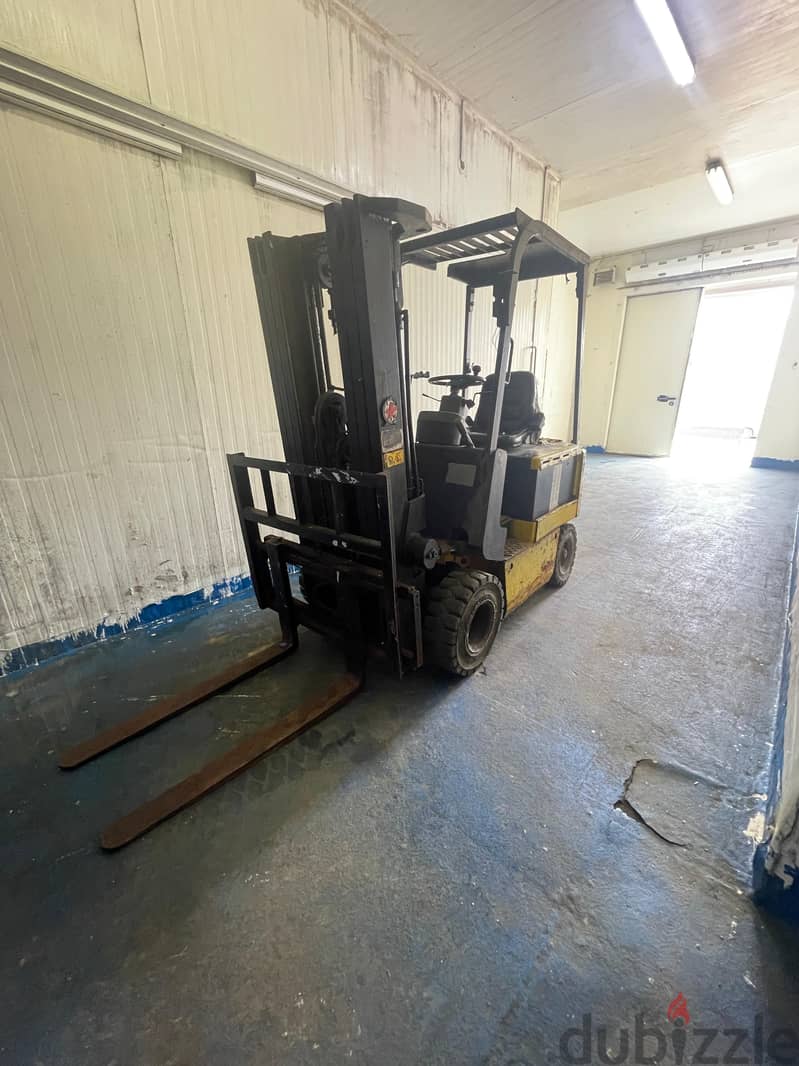 ELECRIC FORKLIFT 0