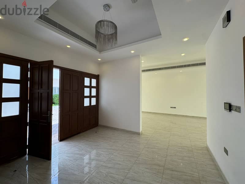 SUNLIGHT Stylish villa available to let in South Al-Hail near Al-Sul 4