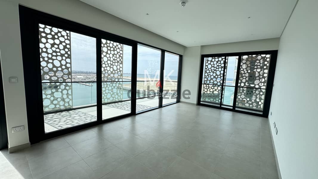 شقة للبیع/اطلاله خلیج مارینا تقسیط/Apartment for sell full view marina 6