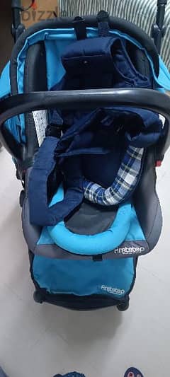 baby stroller with car seat and shoulder carrier