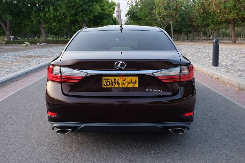 Lexus ES-350 2016 - 110K KM - Clean - Imported 4