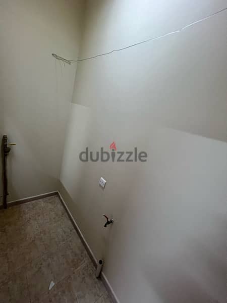 FLAY FOR RENT ONR BEDROOM   in AL ghubrah 5