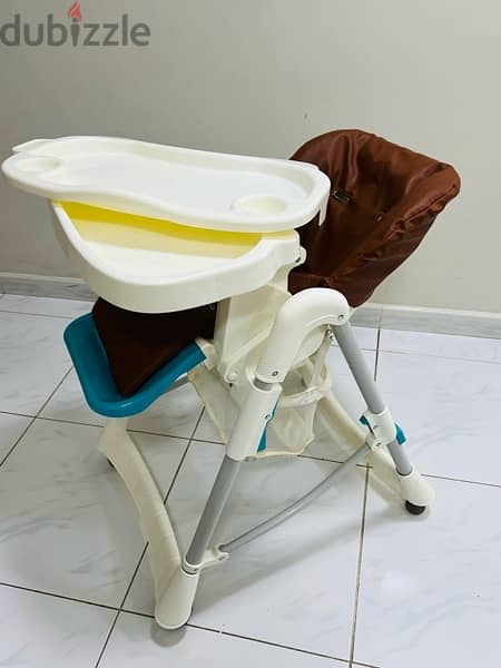 Baby feeding chair 3