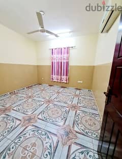 2bkh Flat for rent for singal family in Mabellah near Jama gafar 0