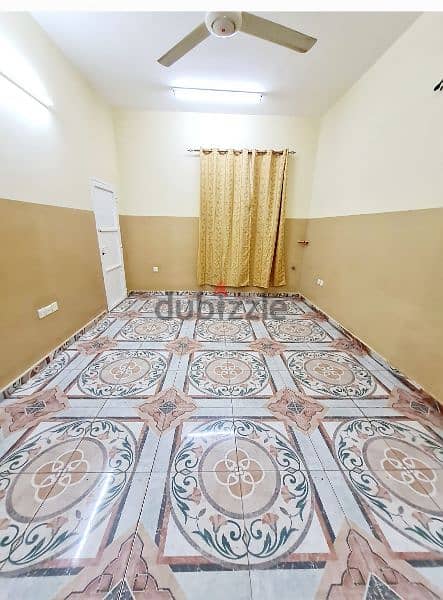 2bkh Flat for rent for singal family in Mabellah near Jama gafar 3