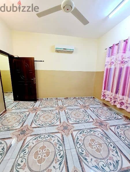 2bkh Flat for rent for singal family in Mabellah near Jama gafar 5