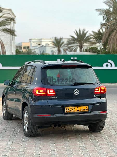 Clean & Reduced price Volkswagen Tiguan 2012 1