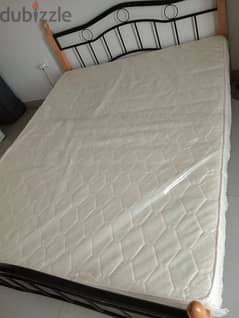 Urgent Sale Bed and wardrobe 0