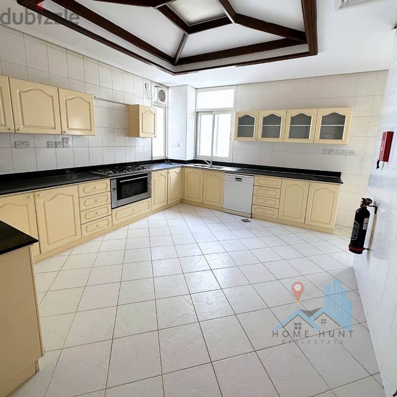 AL QURUM | STUNNING 5+1 BR COMMUNITY VILLA FOR RENT 13