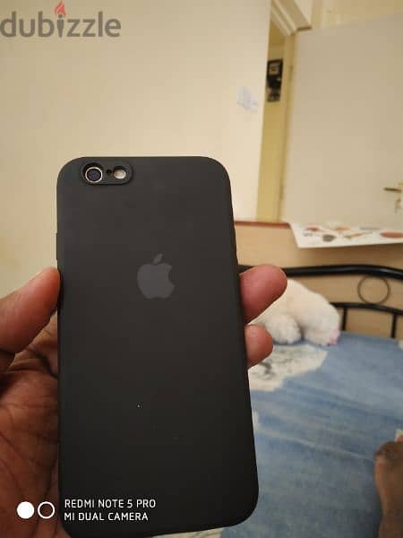 Apple I phone 6 s 4