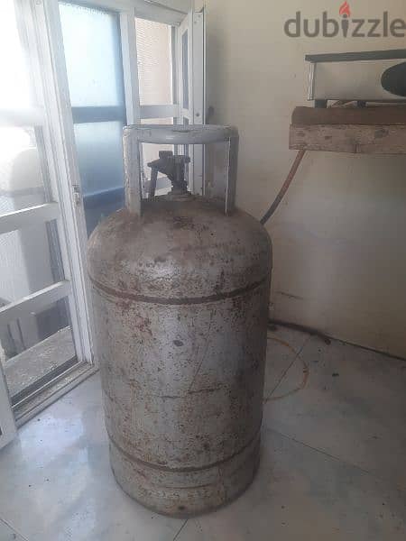 Gas Cylinder with stove for Sale neat and clean 1