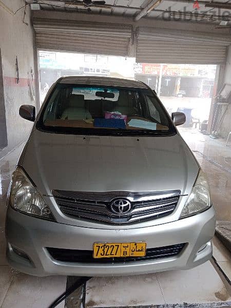 Toyota Innova 2010 2