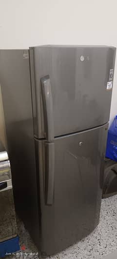 Refrigerator in good condition LG