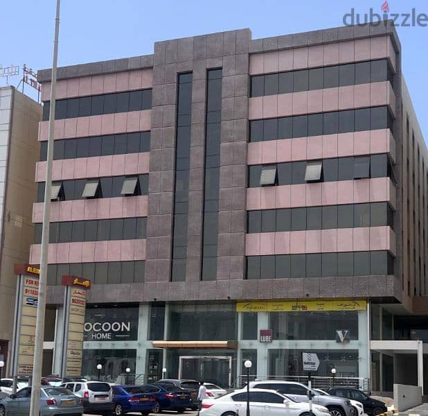 Commercial spaces for rent in a prime location on Al-Mawj Street. 1