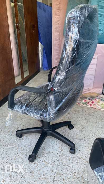 Executive office chairs for sale 7