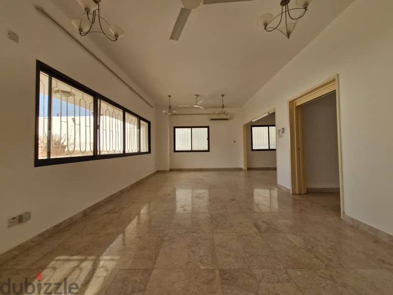 4 + 1 Maid Room Nice Villa for Rent in MSQ 1