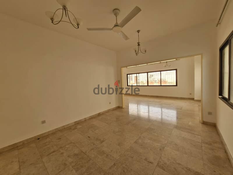 4 + 1 Maid Room Nice Villa for Rent in MSQ 2