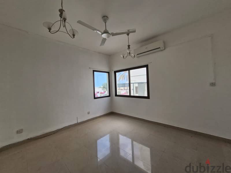 4 + 1 Maid Room Nice Villa for Rent in MSQ 5