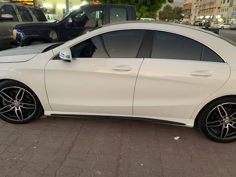 Mercedes-Benz CLA 250 2015 1