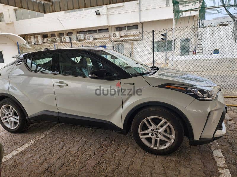 Toyota C-HR 2020 model, first registered 2024! hybrid city car 3