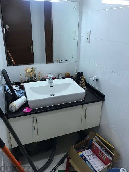 brand new condition apartment 18